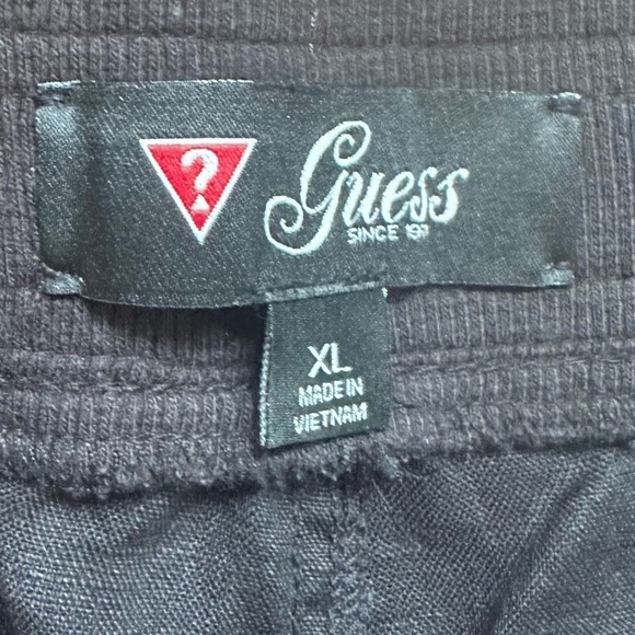 Guess Linen Capri Joggers - Picture 8 of 9